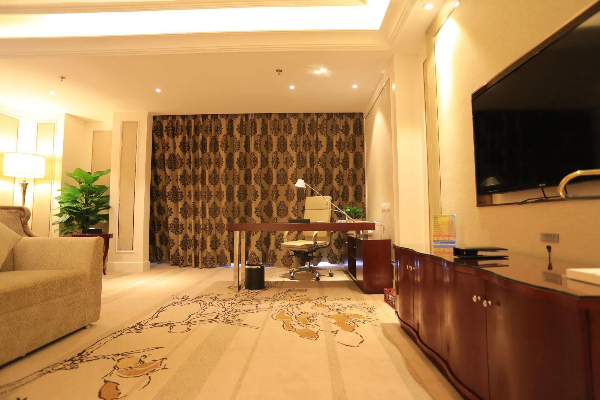 Baoji Jianguo Hotel エクステリア 写真
