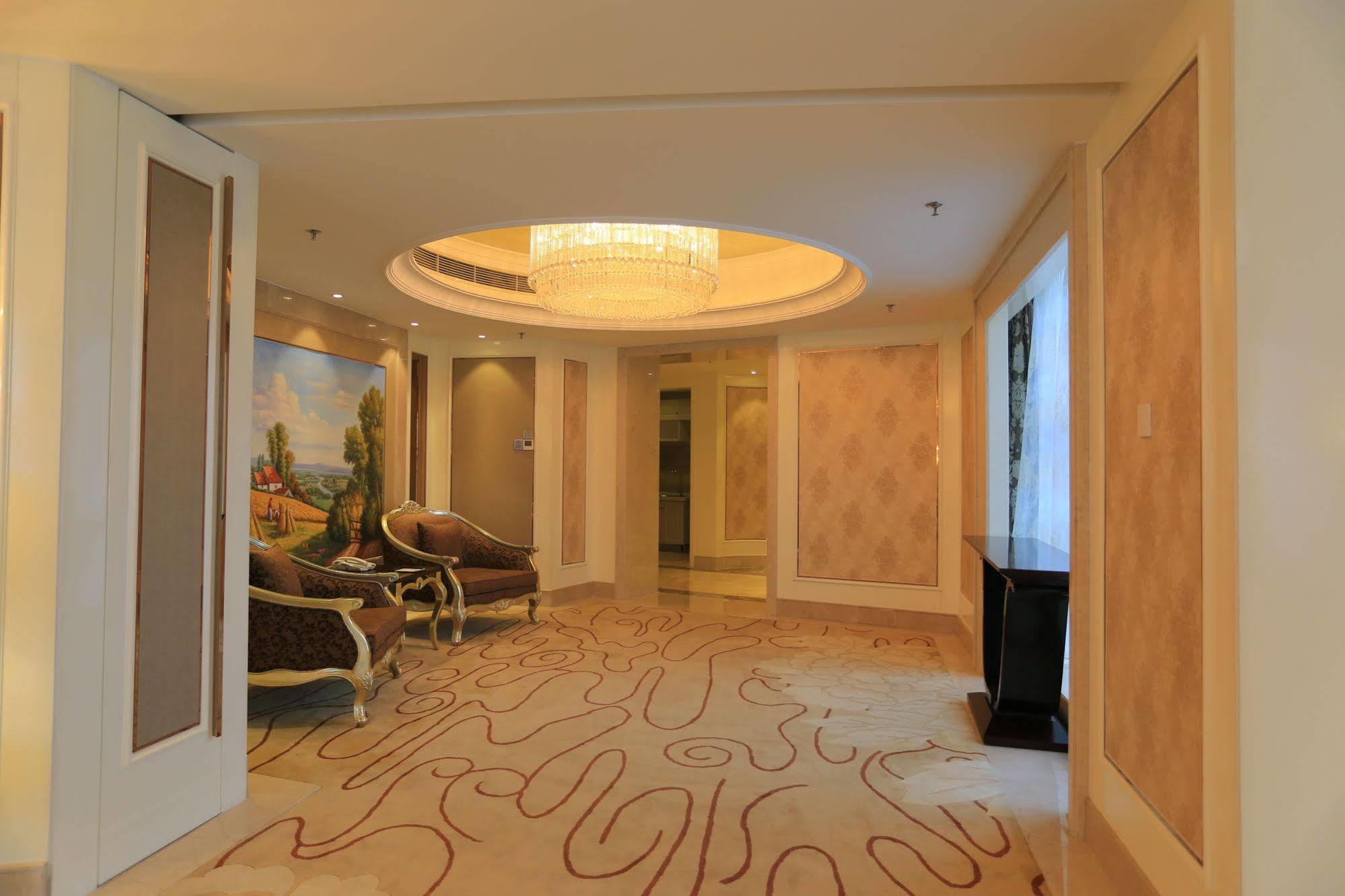 Baoji Jianguo Hotel エクステリア 写真